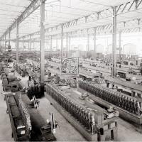 Interno dello stabilimento. Reparto casse di culatta